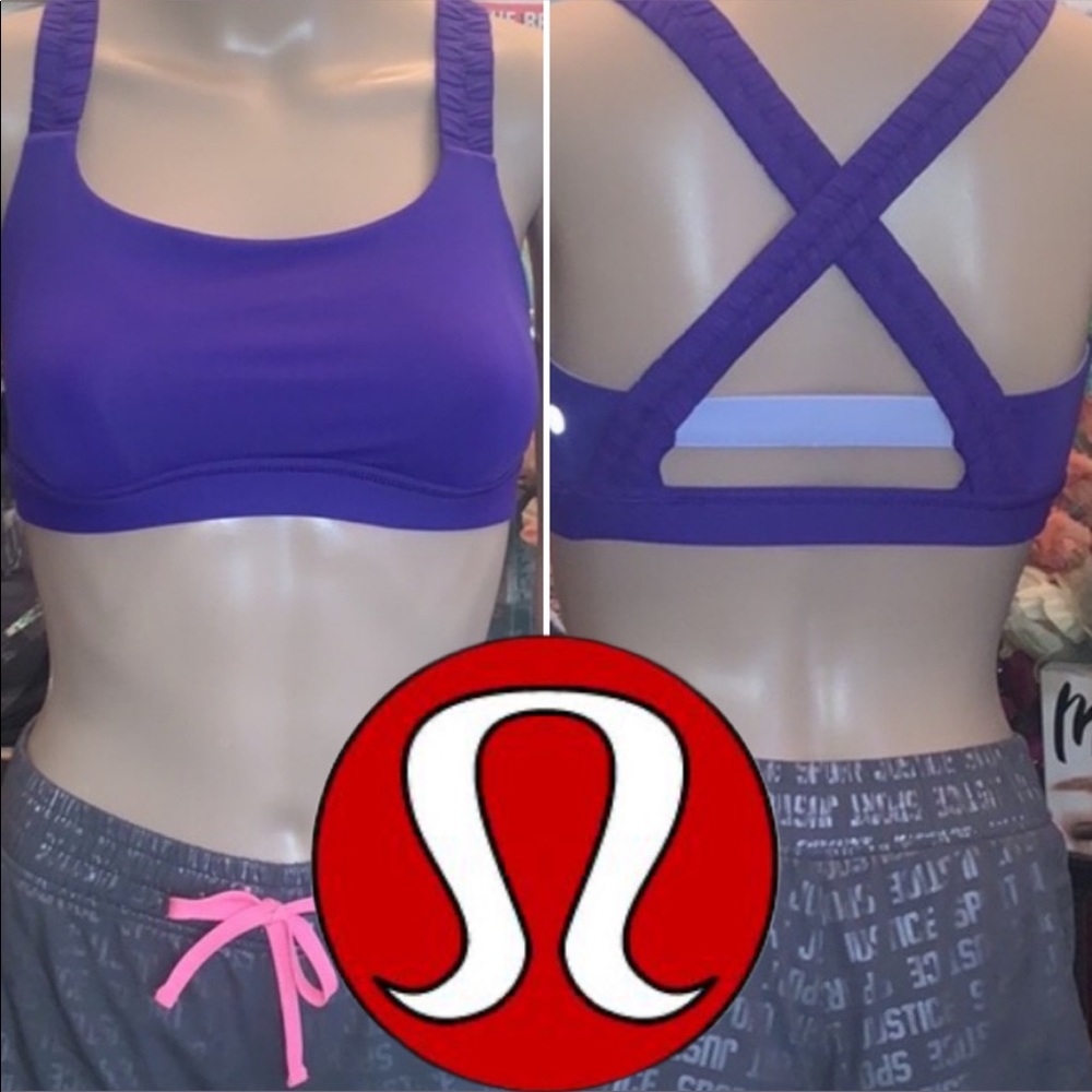 Lululemon athletica sports bra womens 6 workout